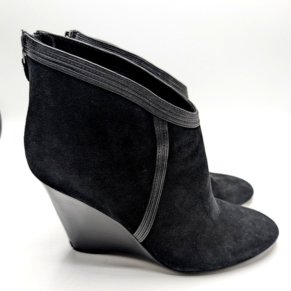 Elie Tahari Wedge Ankle Booties 9.5 Black Suede Leather Trim Rock Punk Glam 39.5